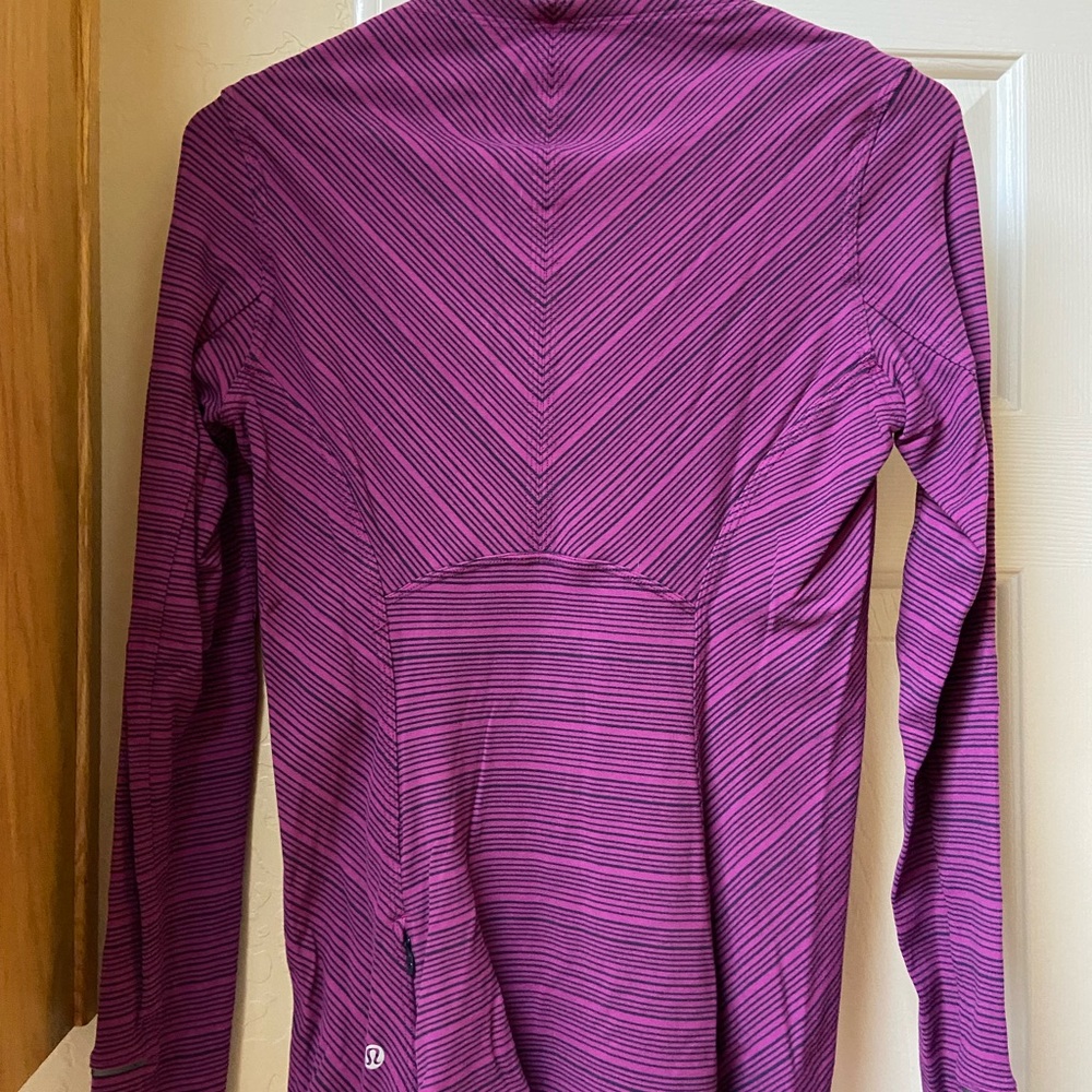 Lululemon long sleeve top